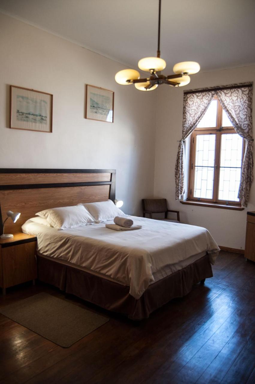 Historical Guesthouse - Self Catering Apartments Luderitz Luaran gambar