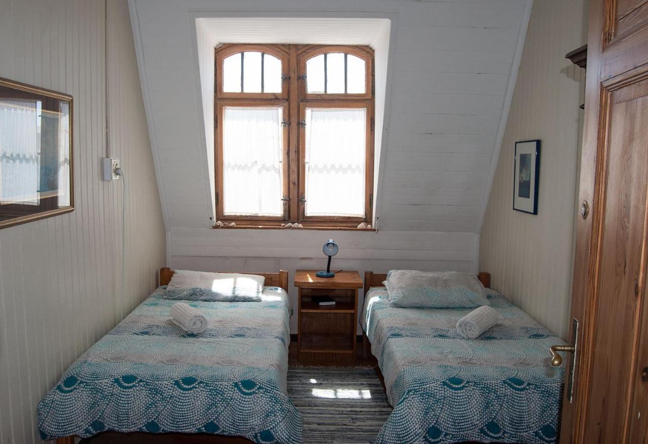 Historical Guesthouse - Self Catering Apartments Luderitz Luaran gambar